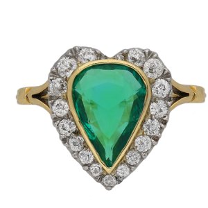 Edwardian Colombian emerald and diamond cluster ring, circa 1905.