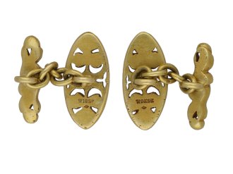 Gothic revival gold cufflinks by Wièse berganza hatton garden