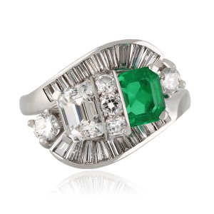 Colombian emerald and diamond crossover ballerina ring, circa 1950.