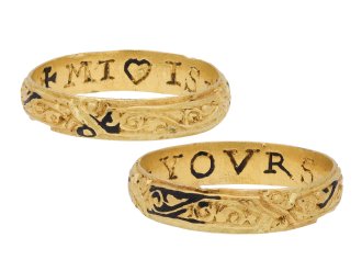 Post medieval enamel posy ring '+ MI  ♡  IS + YOVRS', circa 17th Century. 